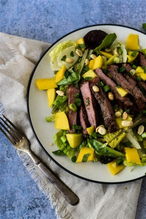 How many protein are in asian flank steak salad - calories, carbs, nutrition